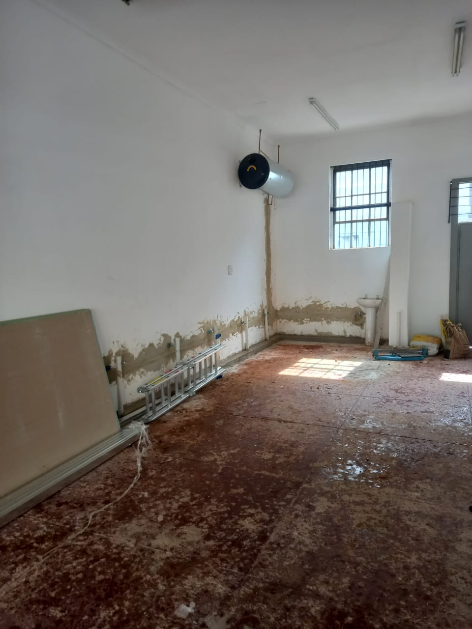 b4451903-7322-4274-9b57-892216ba28b7